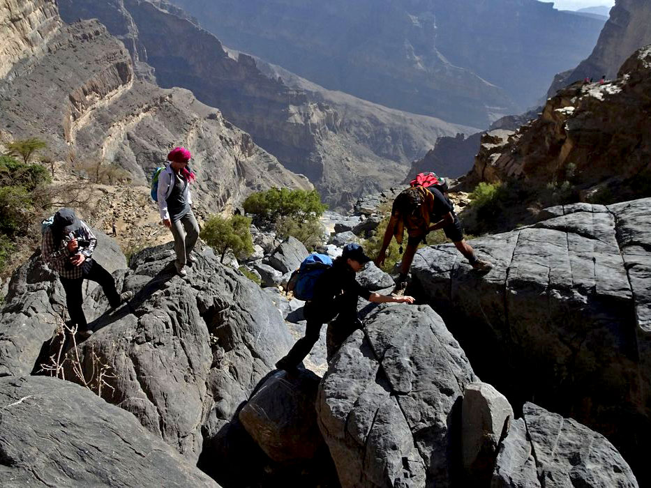 oman trekking tour